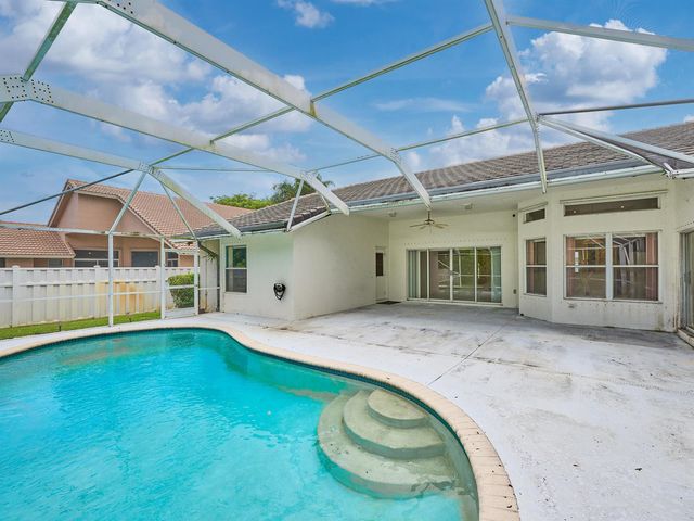 4610 NW 100th Way, Coral Springs, FL 33076
