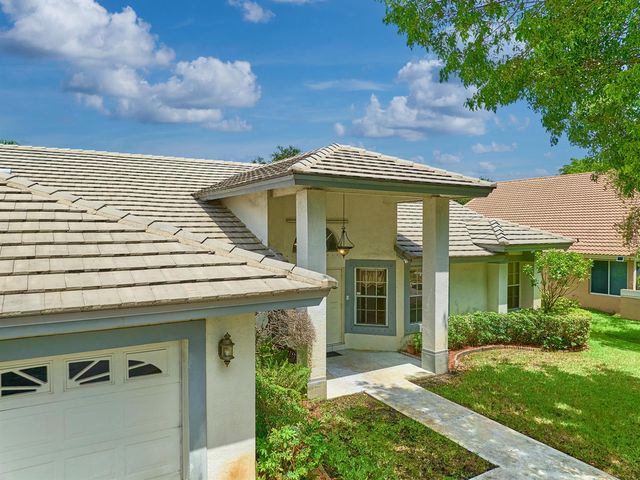 4610 NW 100th Way, Coral Springs, FL 33076