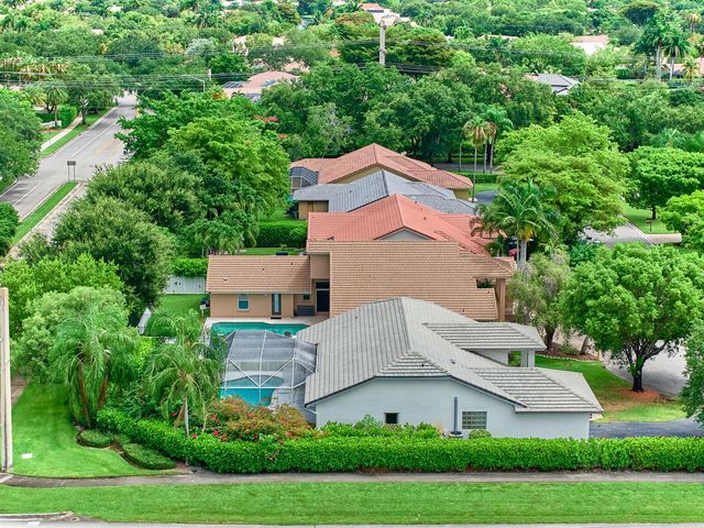 4610 NW 100th Way, Coral Springs, FL 33076