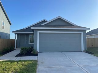 1305 Charlotte Way, Wharton, TX 77488