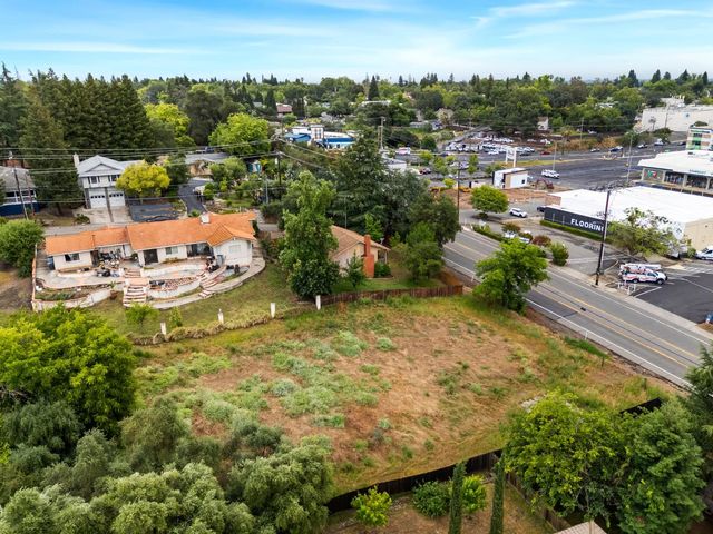 4401 Pennsylvania Ave, Fair Oaks, CA 95628