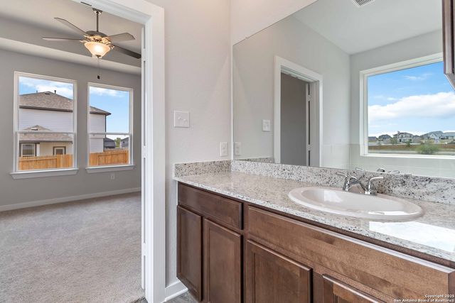 8803 Lemon Verbena, Elmendorf, TX 78112