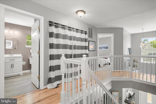 7036 GARDEN WALK, Columbia, MD 21044