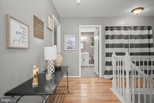 7036 GARDEN WALK, Columbia, MD 21044