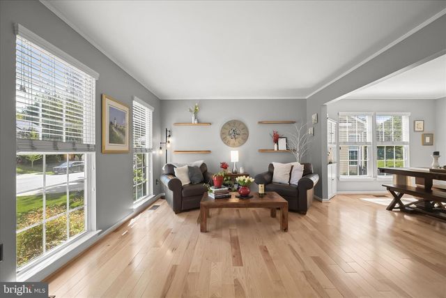 7036 GARDEN WALK, Columbia, MD 21044