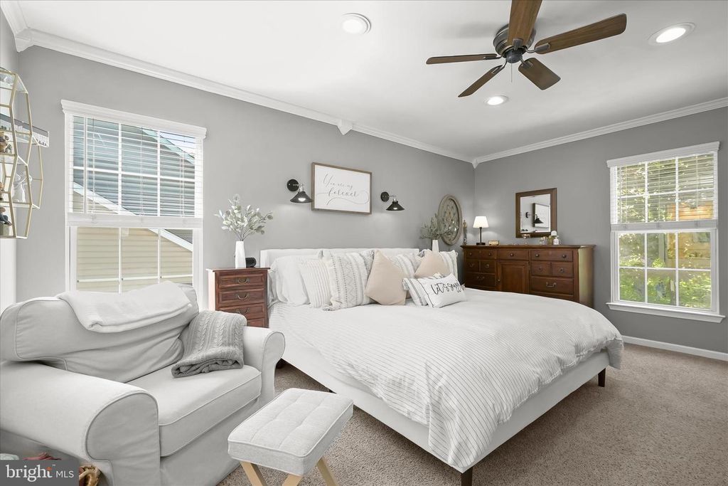 Image 29 of property listing at 7036 GARDEN WALK, Columbia, MD 21044