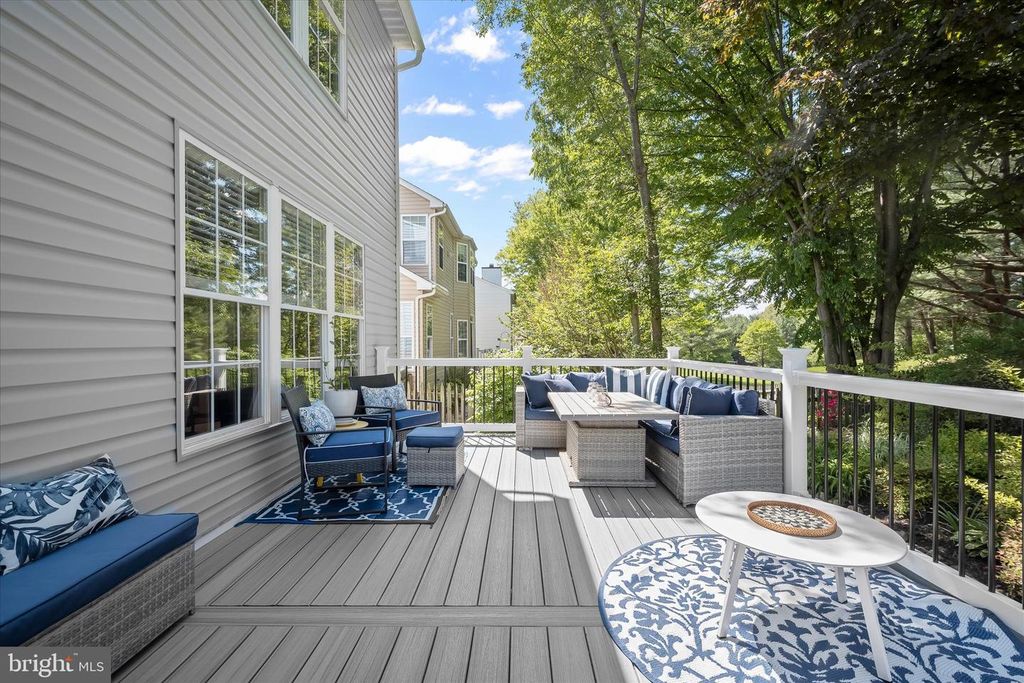 Image 55 of property listing at 7036 GARDEN WALK, Columbia, MD 21044