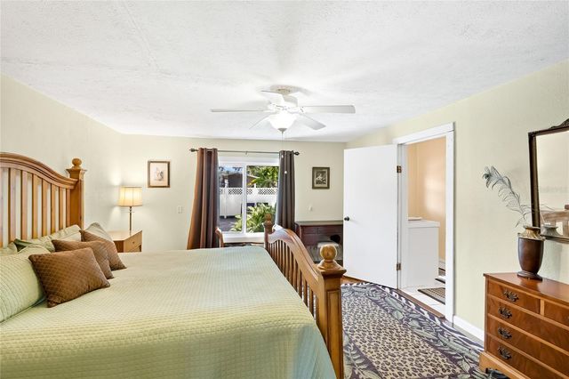 4030 WORCESTER ROAD, Sarasota, FL 34231