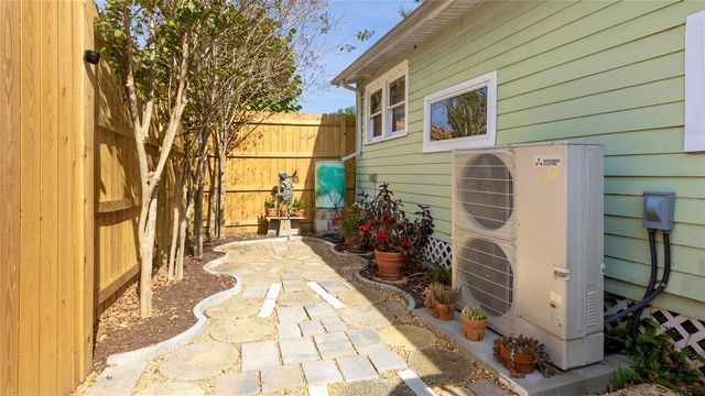 4030 WORCESTER ROAD, Sarasota, FL 34231