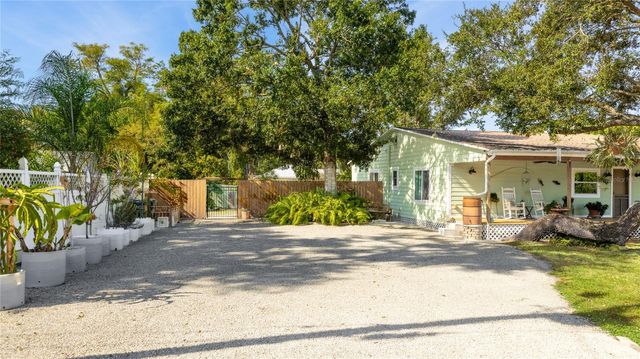 4030 WORCESTER ROAD, Sarasota, FL 34231