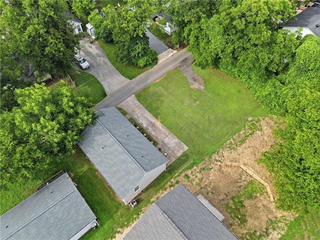 16 Moody Street, Cartersville, GA 30120