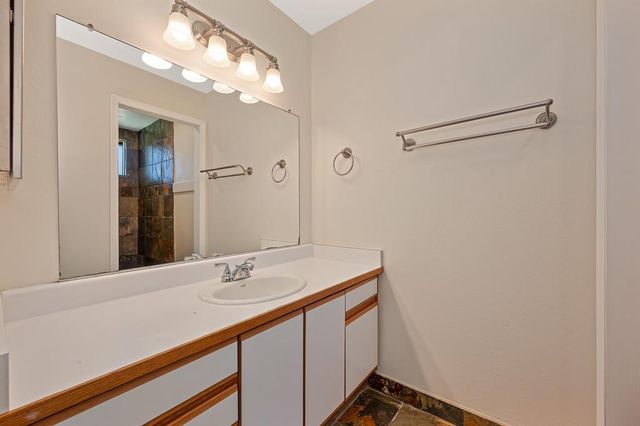 2604 Sunfish Ct, Sacramento, CA 95826