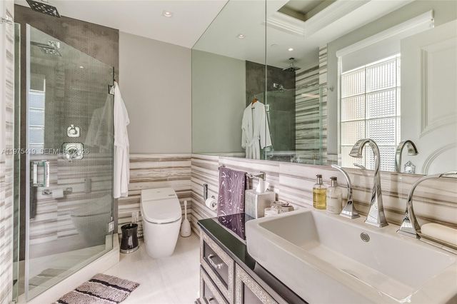 1455 Ocean Drive 1607, Miami Beach, FL 33139