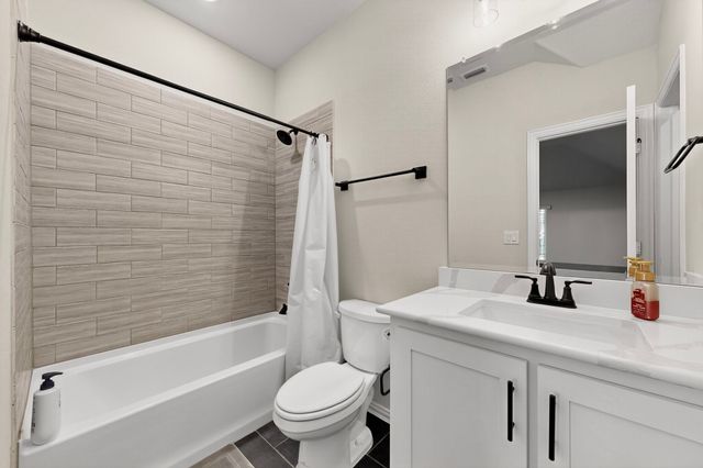 2020 Dundalk Lane, Forney, TX 75126