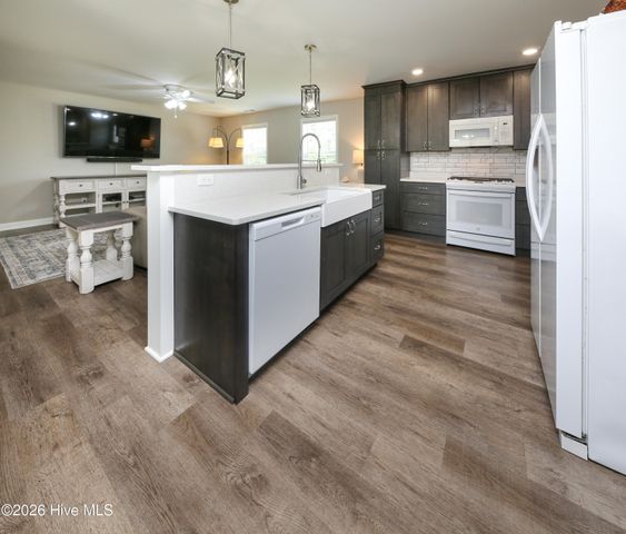 100 Cutters Lane, Elizabeth City, NC 27909