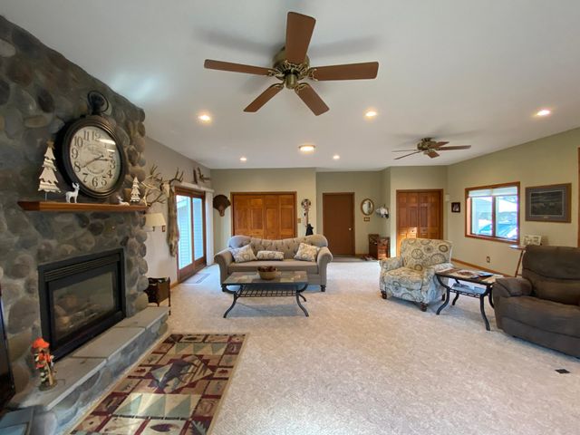 2473 SE Marshall Street, Albert Lea, MN 56007