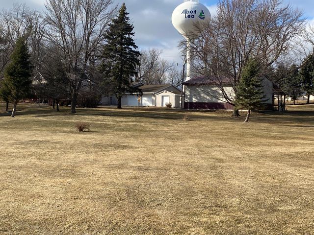 2473 SE Marshall Street, Albert Lea, MN 56007