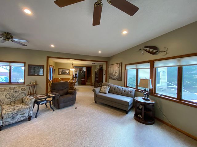 2473 SE Marshall Street, Albert Lea, MN 56007