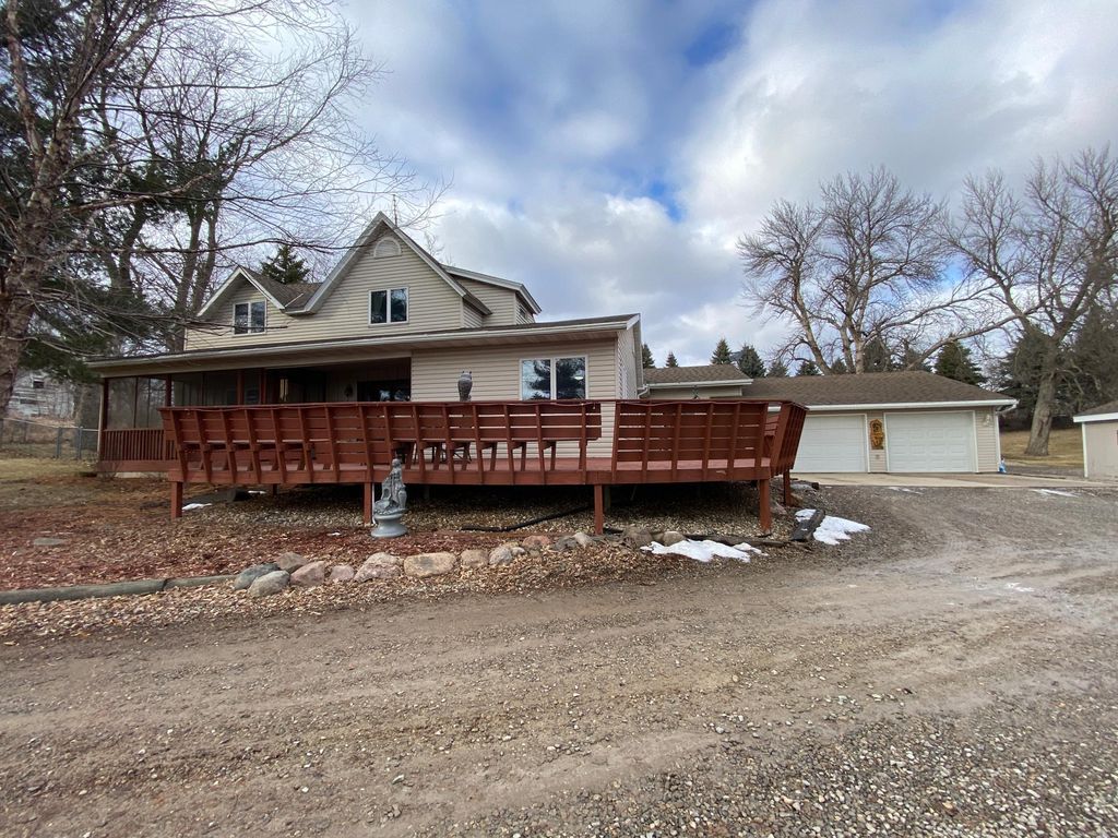 2473 SE Marshall Street, Albert Lea, MN 56007