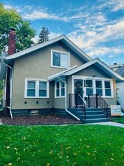 3539 Irving Avenue N, Minneapolis, MN 55412