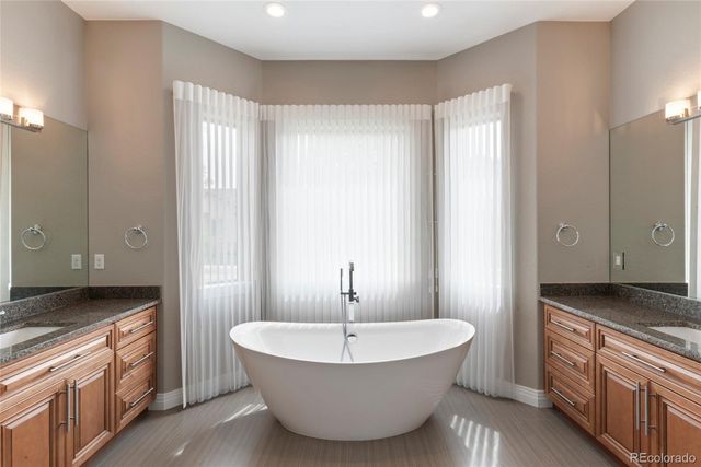 1131 S Balsam Court, Lakewood, CO 80232