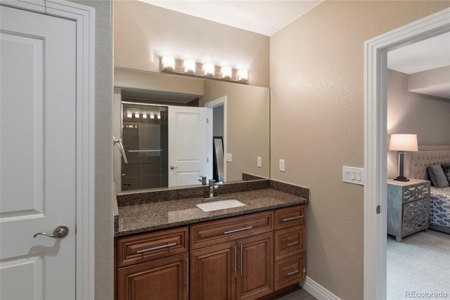 1131 S Balsam Court, Lakewood, CO 80232