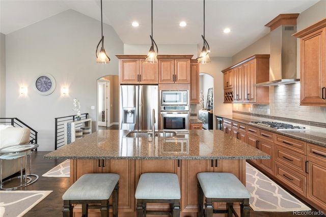 1131 S Balsam Court, Lakewood, CO 80232