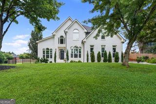 4221 Willow Oak Drive, Gainesville, GA 30506
