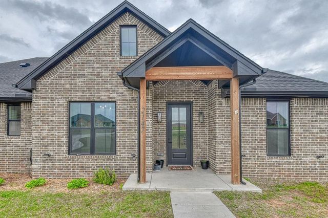 2147 County Street 2969, Blanchard, OK 73010