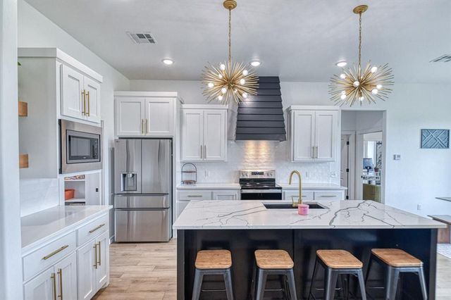 2147 County Street 2969, Blanchard, OK 73010
