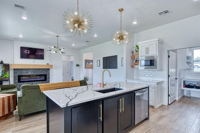 2147 County Street 2969, Blanchard, OK 73010