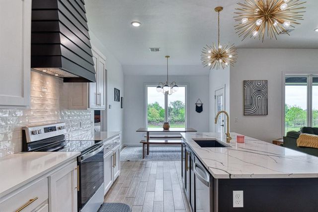 2147 County Street 2969, Blanchard, OK 73010