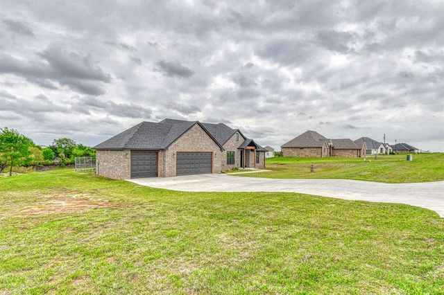 2147 County Street 2969, Blanchard, OK 73010