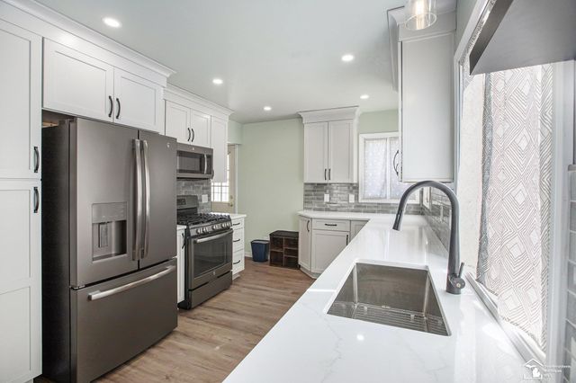 11012 Haller Street, Livonia, MI 48150