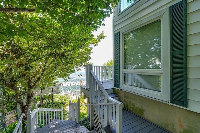 1001 E Brow Road, Lookout Mountain, TN 37350