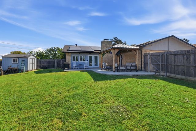 6217 Scenic Drive, Rowlett, TX 75088