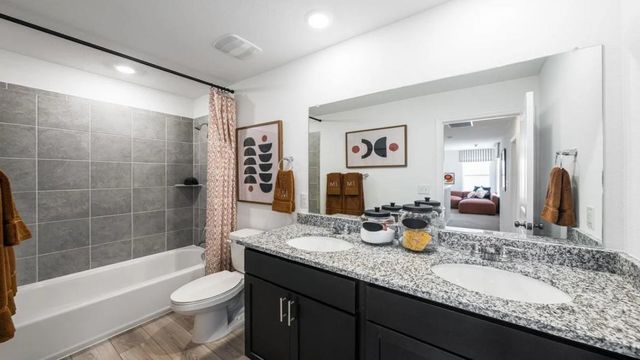 14221 Matterod DR, Del Valle, TX 78617