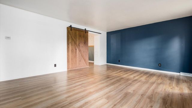 151 Pine Village Drive, Granville, OH 43023