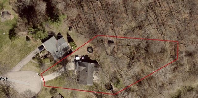 151 Pine Village Drive, Granville, OH 43023