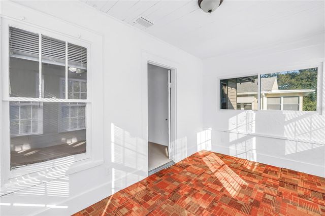 1012 GRANVILLE COURT N, St Petersburg, FL 33701