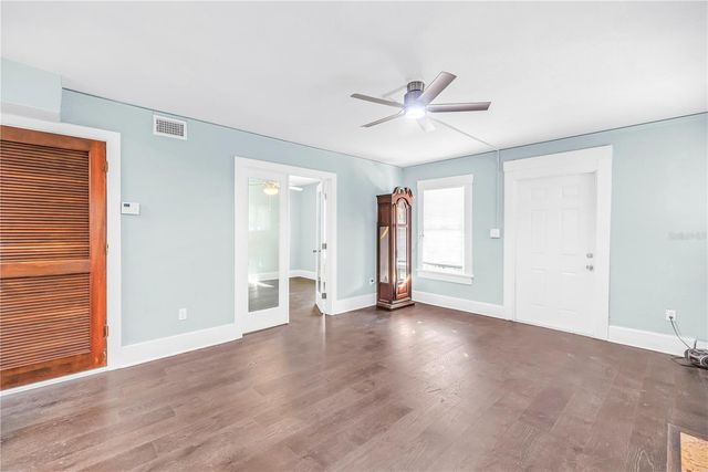 1012 GRANVILLE COURT N, St Petersburg, FL 33701