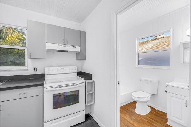 1012 GRANVILLE COURT N, St Petersburg, FL 33701