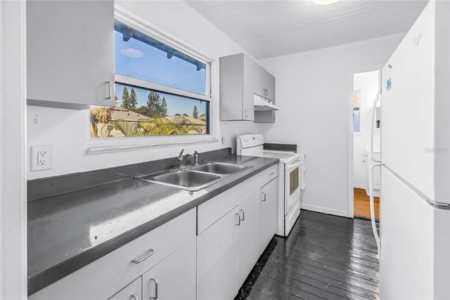 1012 GRANVILLE COURT N, St Petersburg, FL 33701