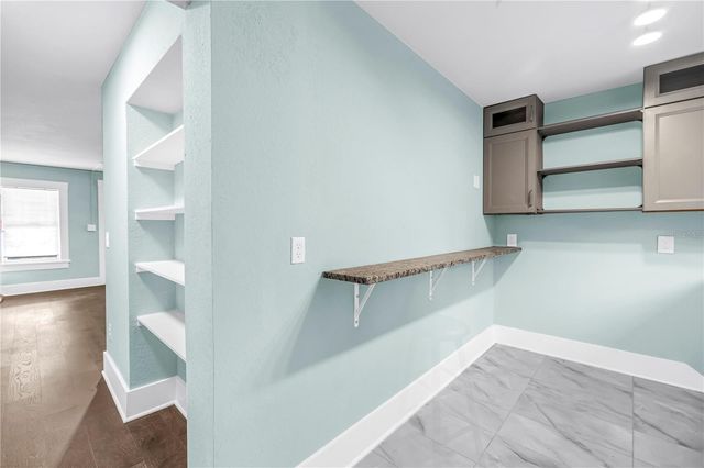 1012 GRANVILLE COURT N, St Petersburg, FL 33701