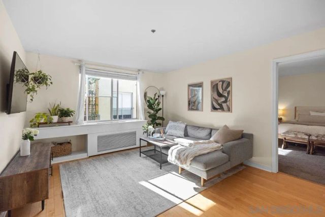 1970 Columbia St 513, San Diego, CA 92101