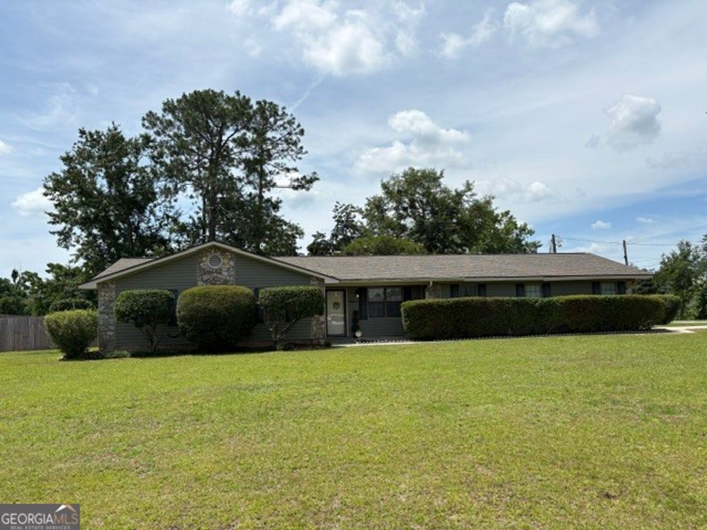 3900 Greenridge Road, Valdosta, GA 31605