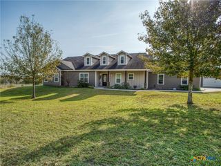 205 S Avenue D, Shiner, TX 77984