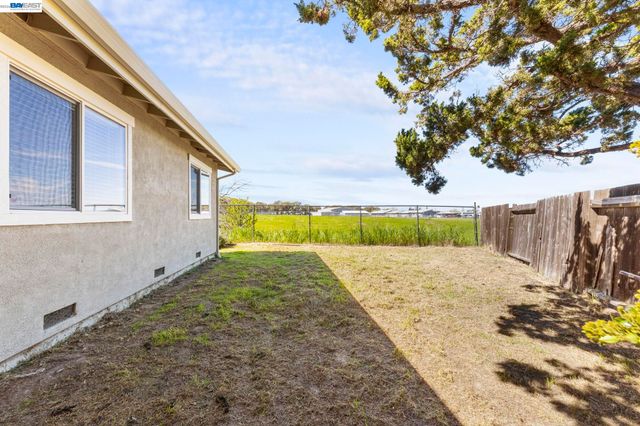 166 San Joaquin Court, Bay Point, CA 94565