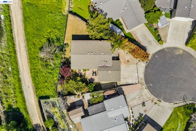 166 San Joaquin Court, Bay Point, CA 94565