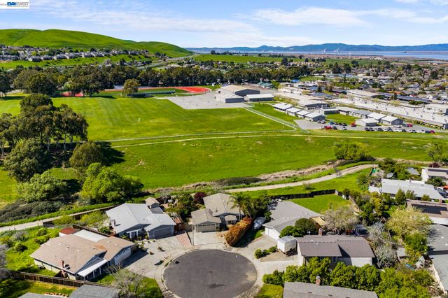 166 San Joaquin Court, Bay Point, CA 94565